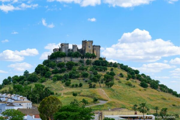 Reportage de La porte des mondes (LPDM Production) en Andalousie, Castille et La Mancha - Almodovar des Rio