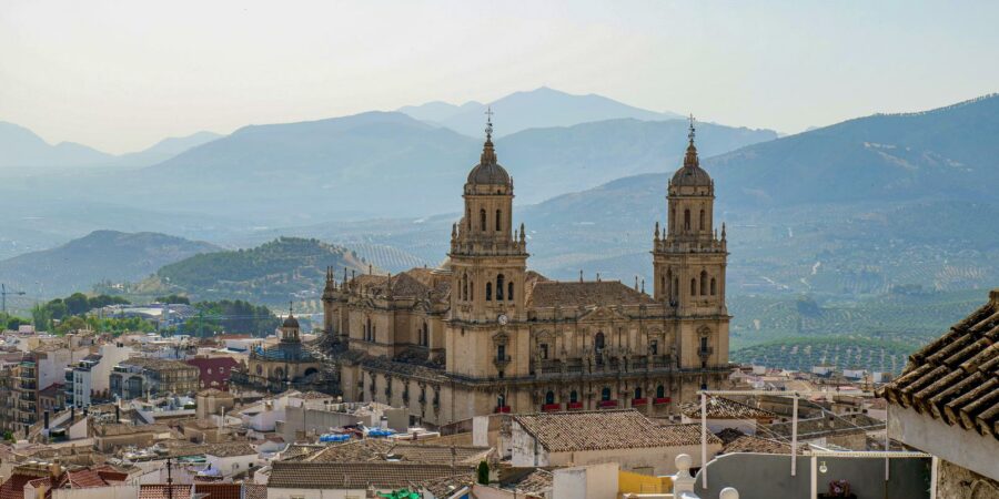Cathédrale de Jaen Reportage de La porte des mondes (LPDM Production - Angers) en Andalousie - Jaen